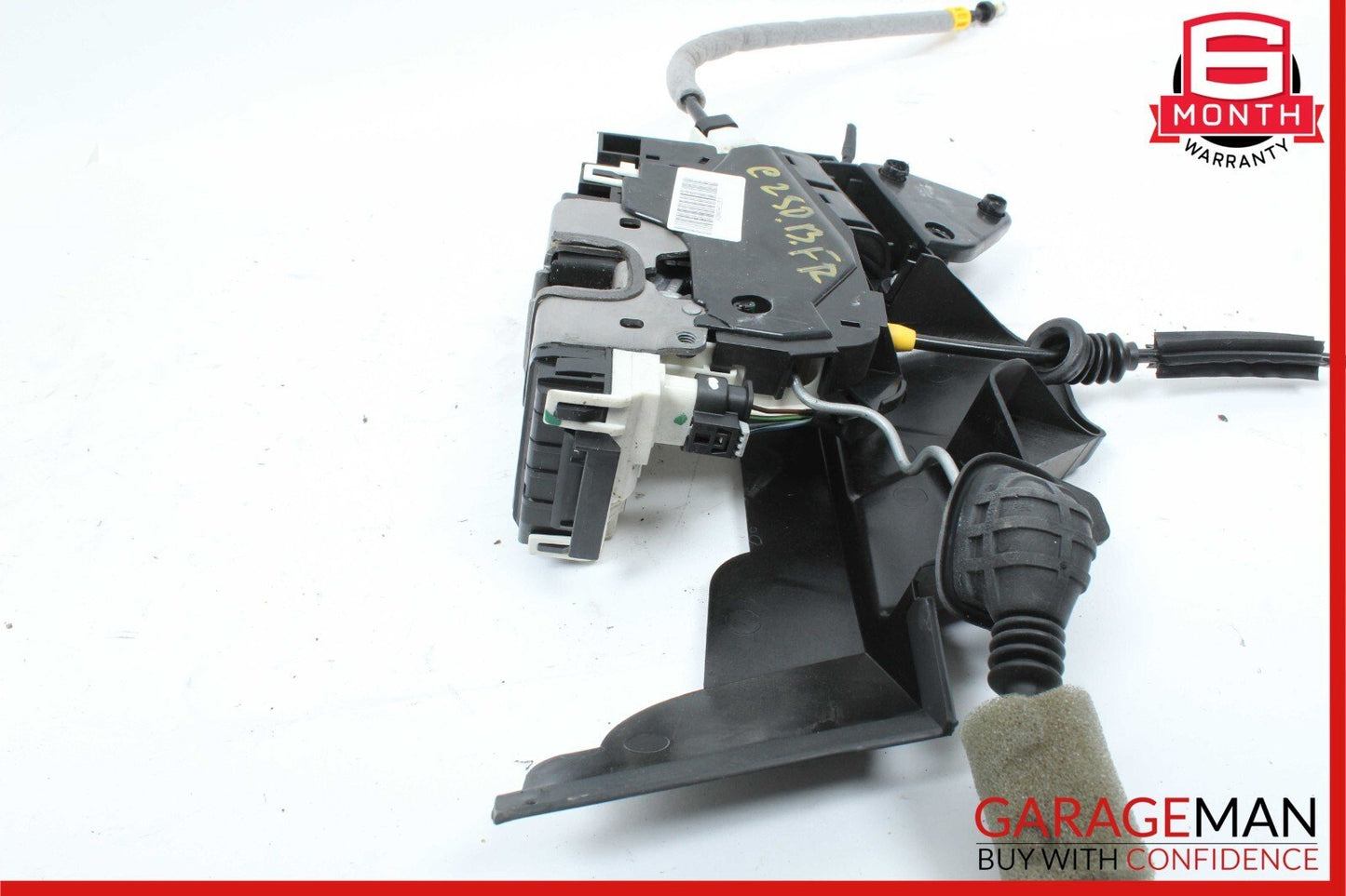 08-14 Mercedes W204 C250 C300 C350 Front Right Door Lock Latch Actuator OEM