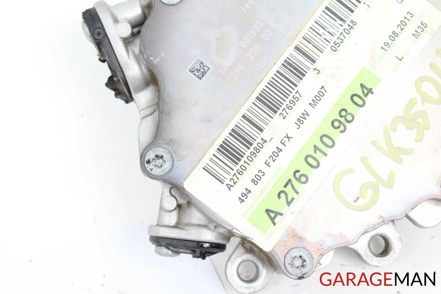 13-15 Mercedes X204 GLK350 Engine Motor Cylinder Head Vacuum Pump 2760109804 OEM