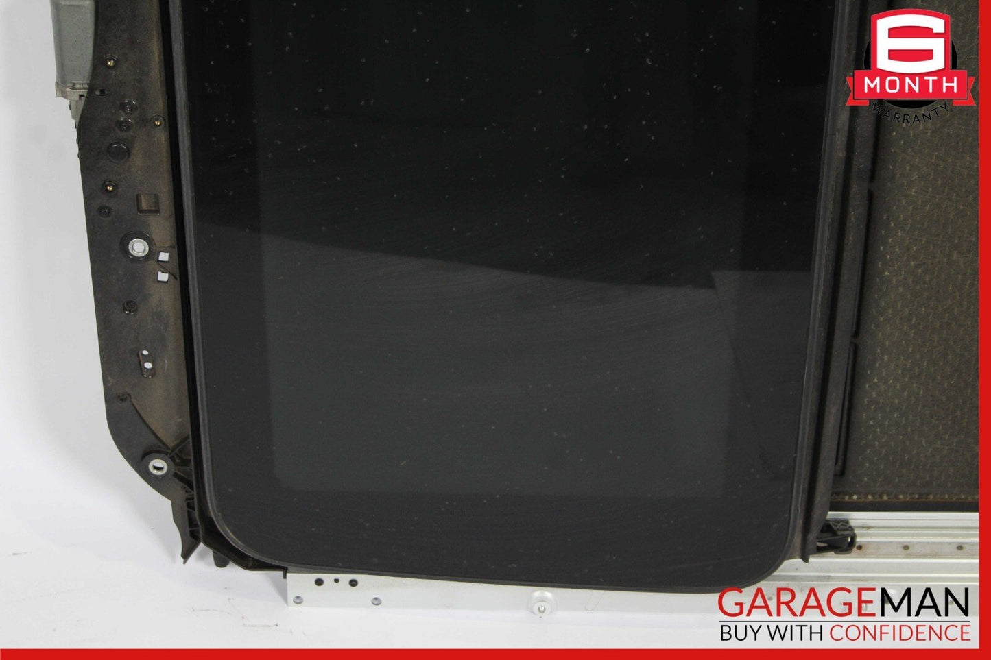 12-18 Mercedes W218 CLS550 CLS63 AMG Sunroof Sun Roof Glass Frame Track OEM