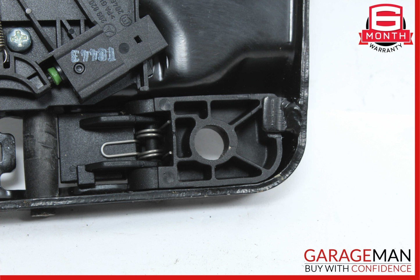03-09 Mercedes W209 CLK500 CLK550 Front Left Side Top Roof Lock Latch Cover