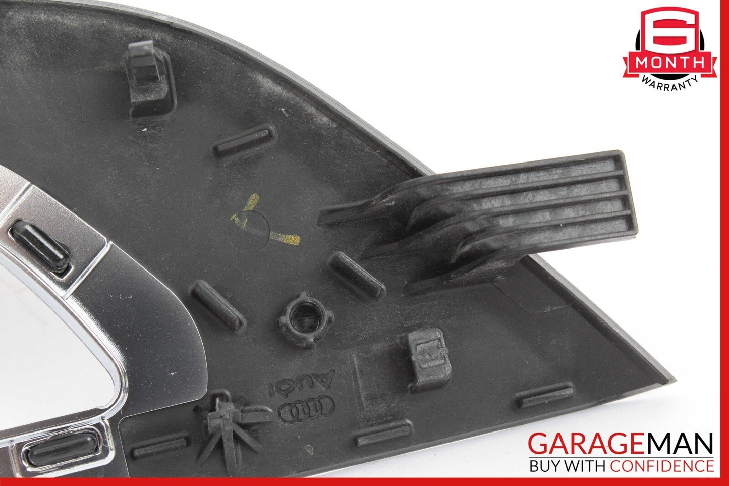 16-24 Audi Q8 Q7 Rear Right Door Panel Trim 4M8867450D