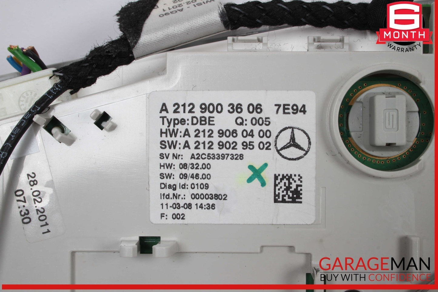 10-18 Mercedes W212 E350 Front Overhead Dome Light Lamp 2129003606 OEM