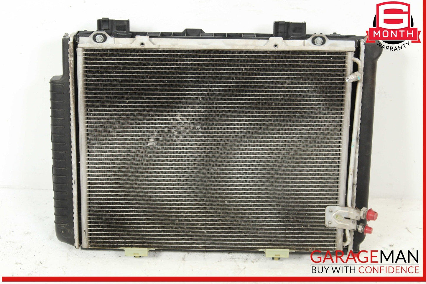 98-02 Mercedes W210 E320 Engine Motor Cooling Radiator Assembly OEM