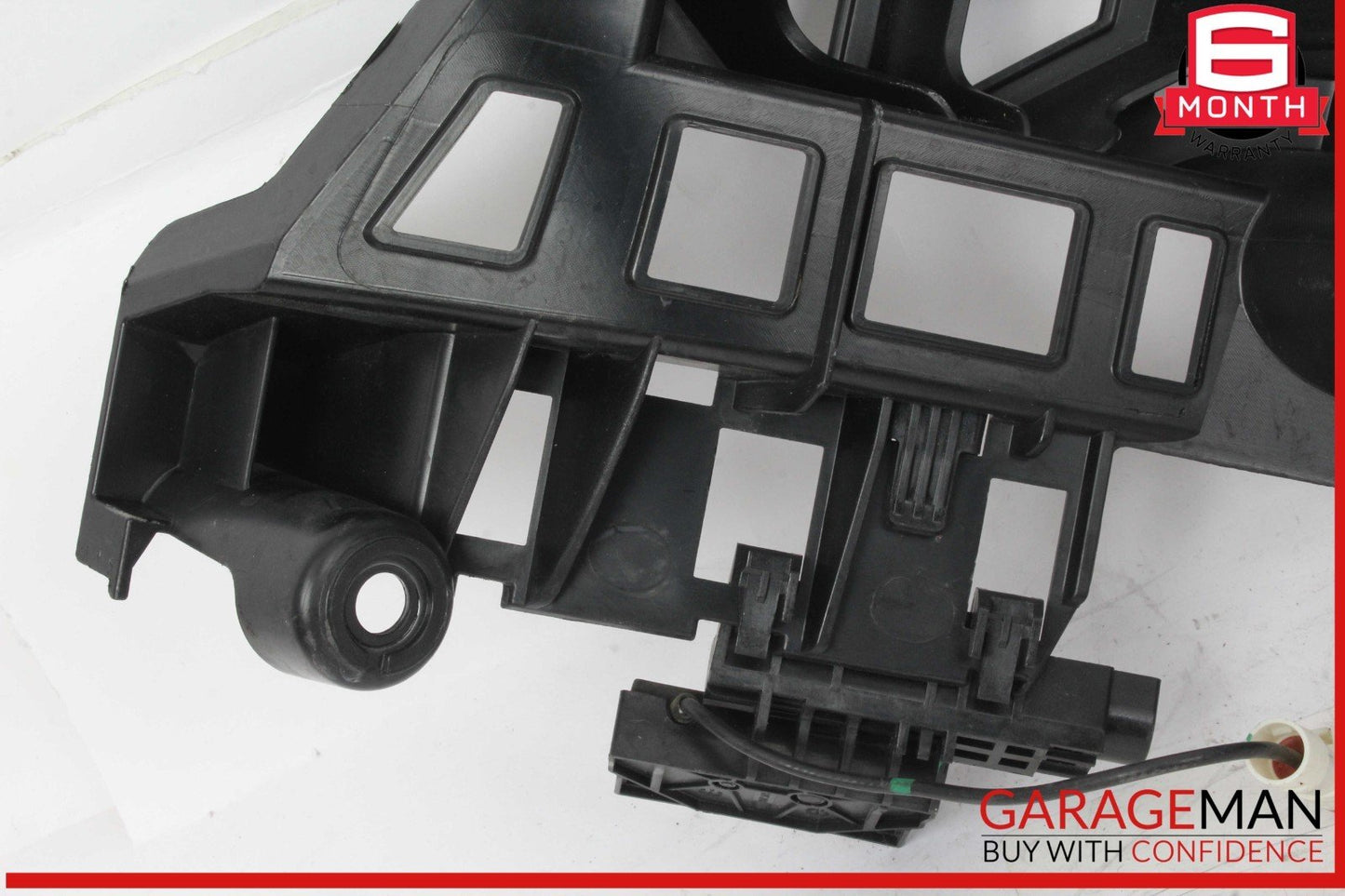 15-24 Porsche Macan 95B Rear Left Side Support Mount Bracket w/ VTS Antenna OEM