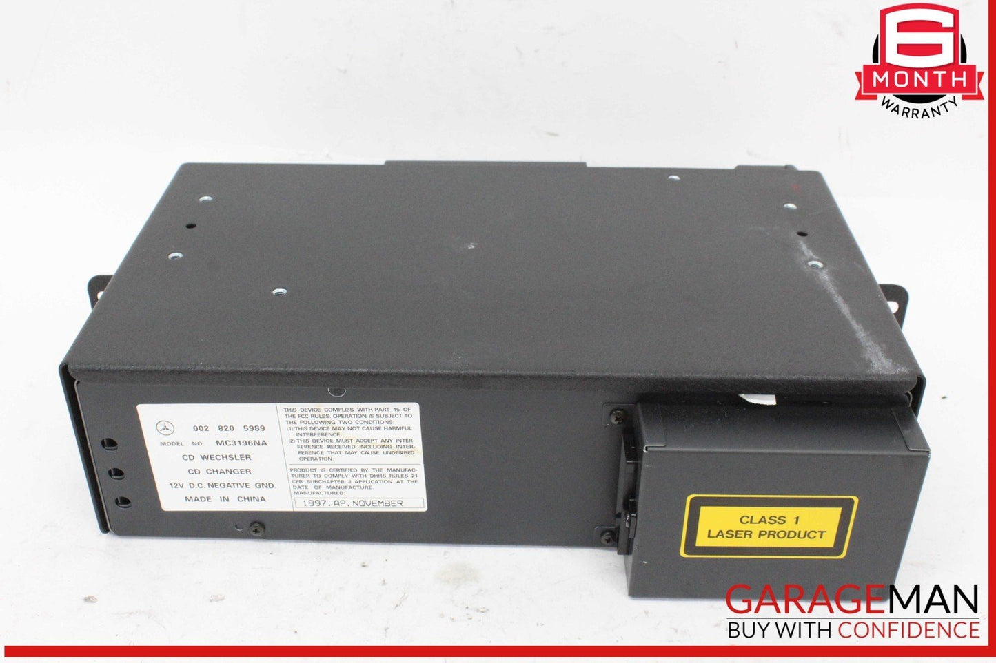 97-02 Mercedes R129 SL500 CD Changer 6 Disk Player 0028205989 OEM
