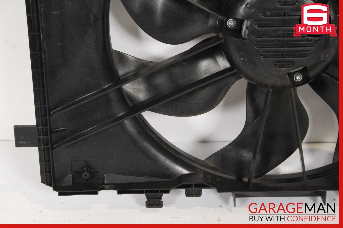 08-18 Mercedes W204 C250 C300 Engine Radiator Cooling Fan Shroud Motor Assy