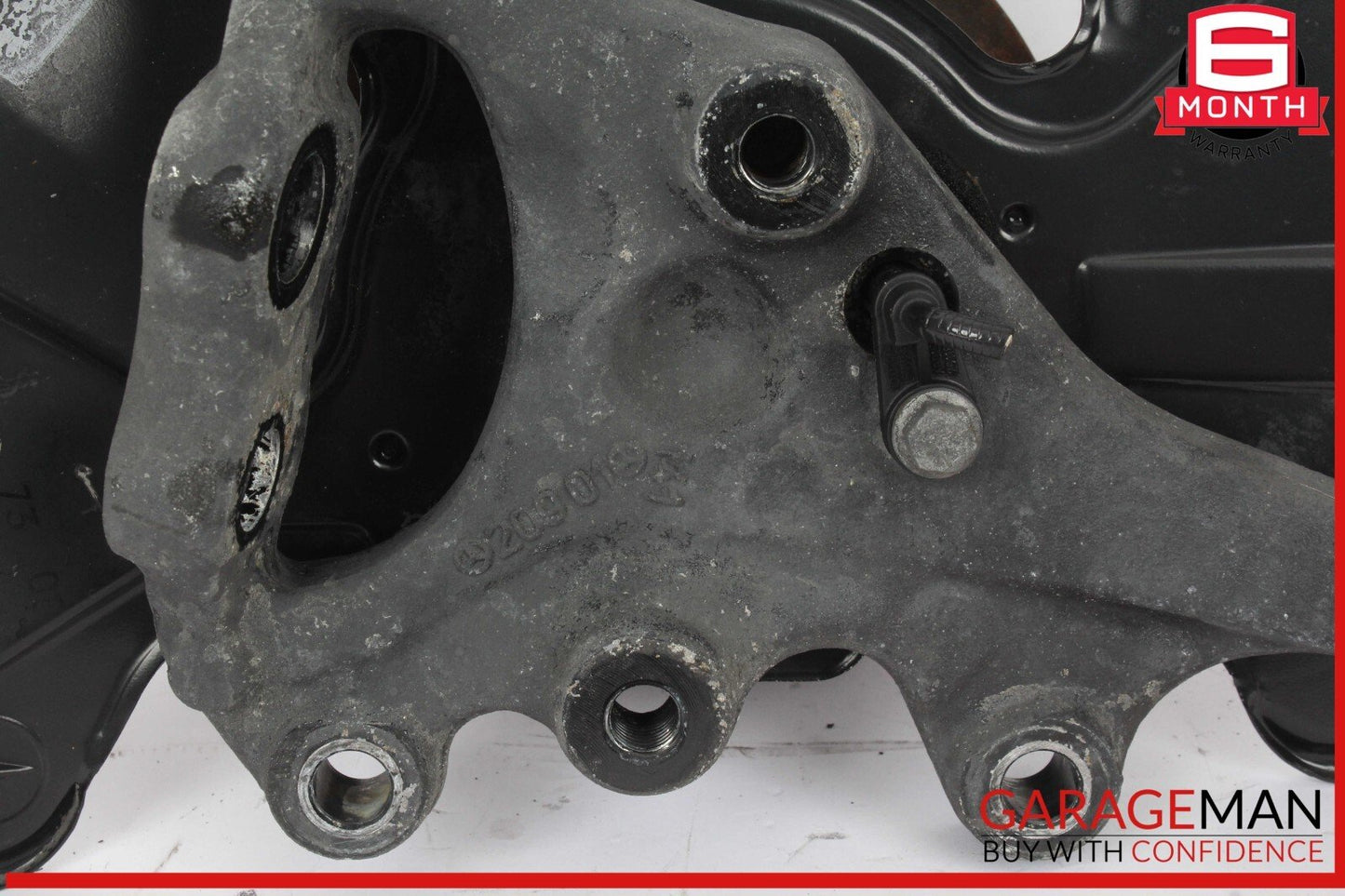 08-20 Mercedes W204 C350 Sport Front Right Wheel Spindle Knuckle Hub Bearing OEM