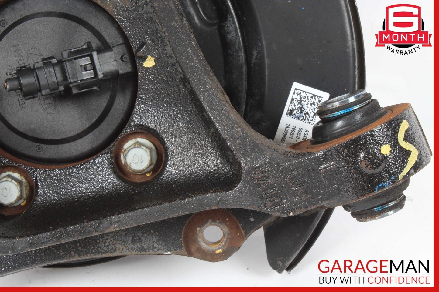 18-20 Kia Sorento Rear Left Suspension Spindle Knuckle & Hub OEM