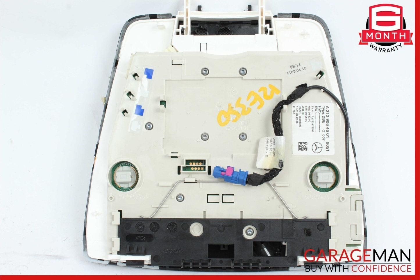 10-16 Mercedes W212 E350 E250 Front Overhead Dome Light Lamp 2129064601 OEM