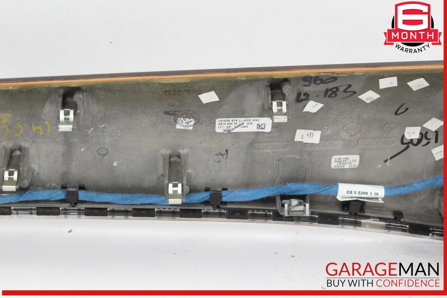 12-18 Mercedes W218 CLS550 Front Dash Trim Bezel Air Vent Cover Assy  OEM