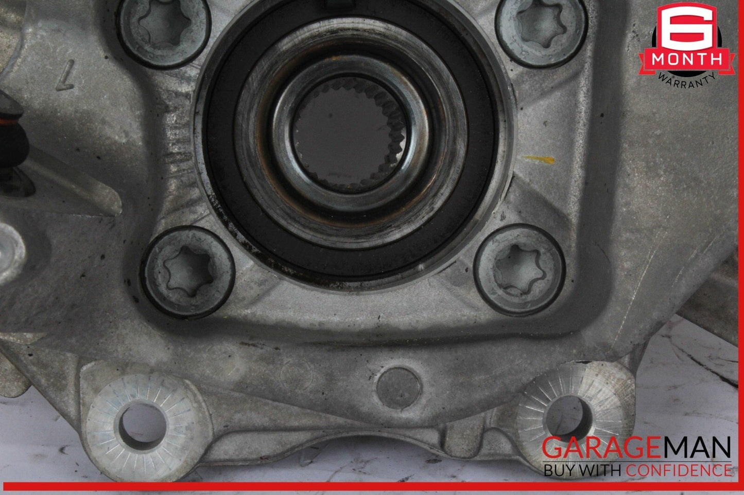 17-19 Alfa Romeo Giulia Rear Right Passenger Side Spindle Knuckle Wheel Hub OEM