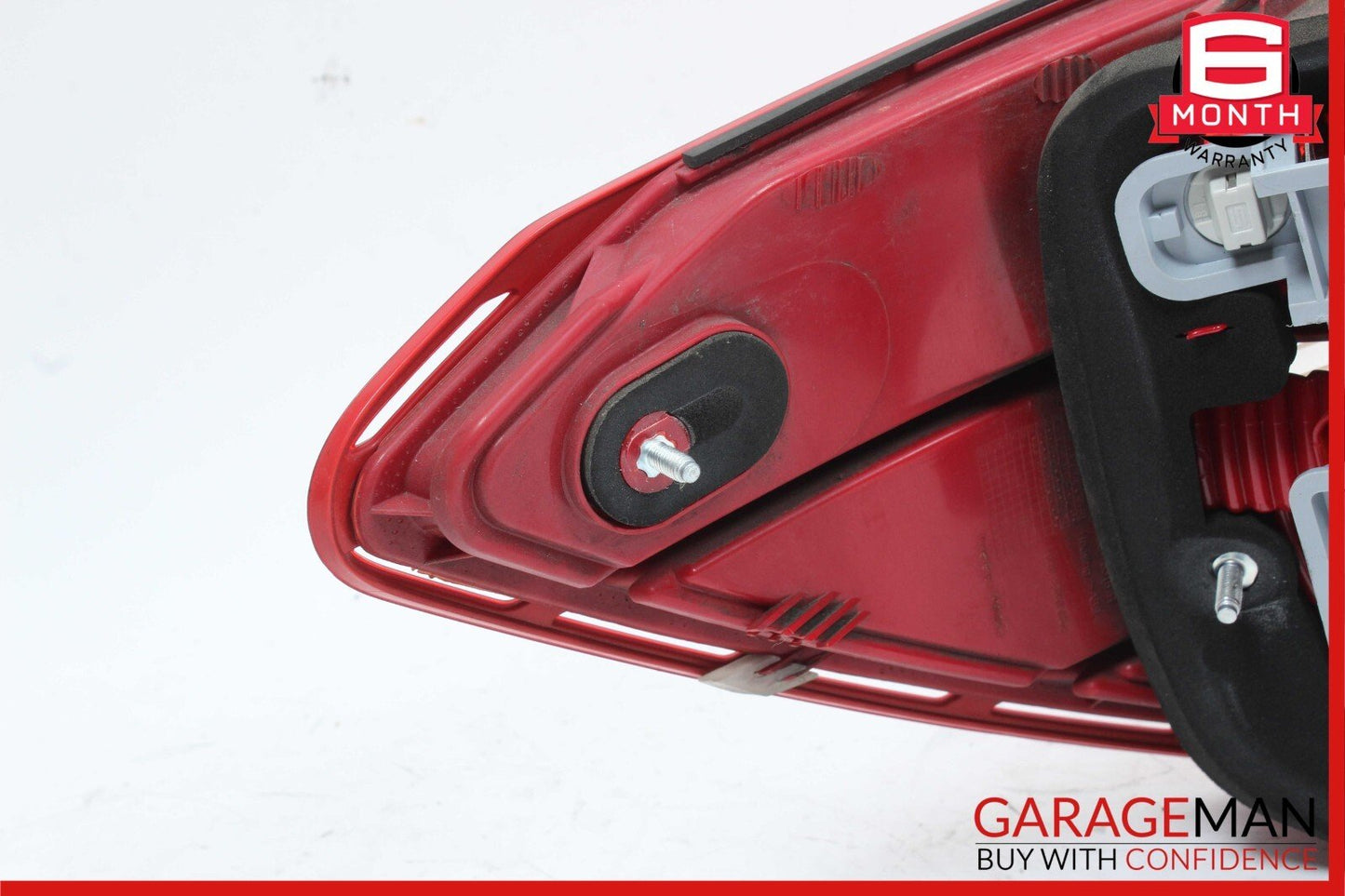 08-11 Mercedes W204 C300 C350 C63 Tail Light Lamp Right Side 2048200264 OEM