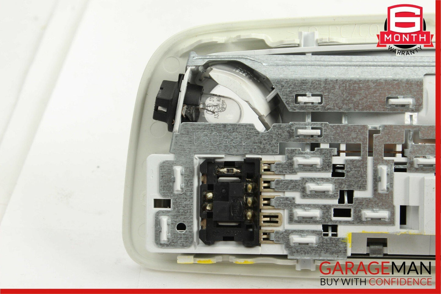 08-14 Mercedes W204 C250 Rear Overhead Dome Light Lamp Reading Map OEM