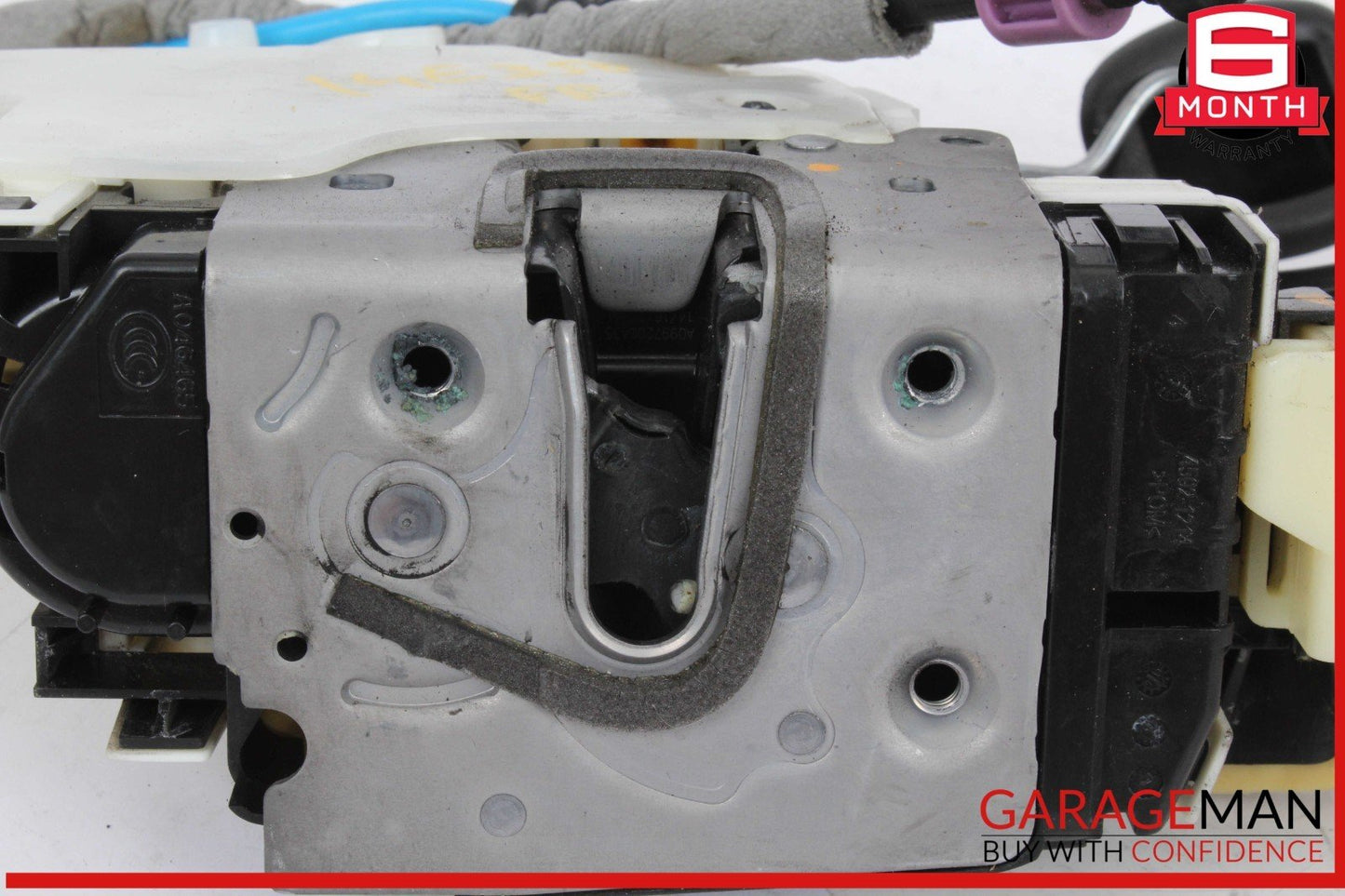 08-20 Mercedes W212 E350 E550 E400 Front Right Side Door Lock Latch Actuator OEM