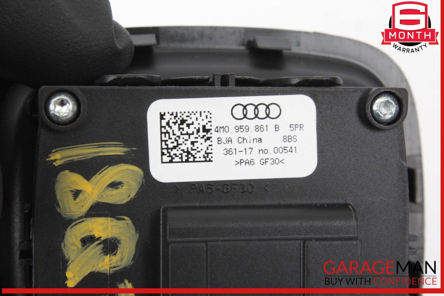 17-24 Audi Q7 Rear 3rd Row Left / Right Seat Release Switch Button 4M0959861B