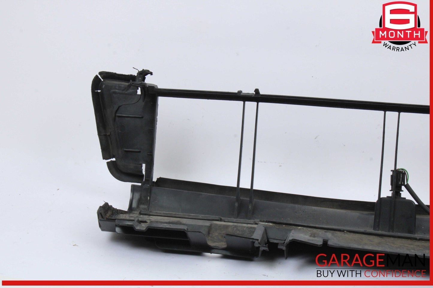 10-14 Mercedes X204 GLK350 C250 Radiator Lower Baffle Air Duct 2045053430 OEM