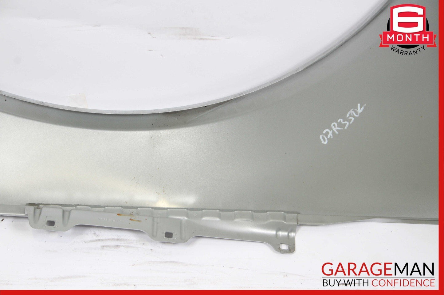 06-10 Mercedes W251 R320 R350 Front Left Side Wing Fender Panel Iridium Silver