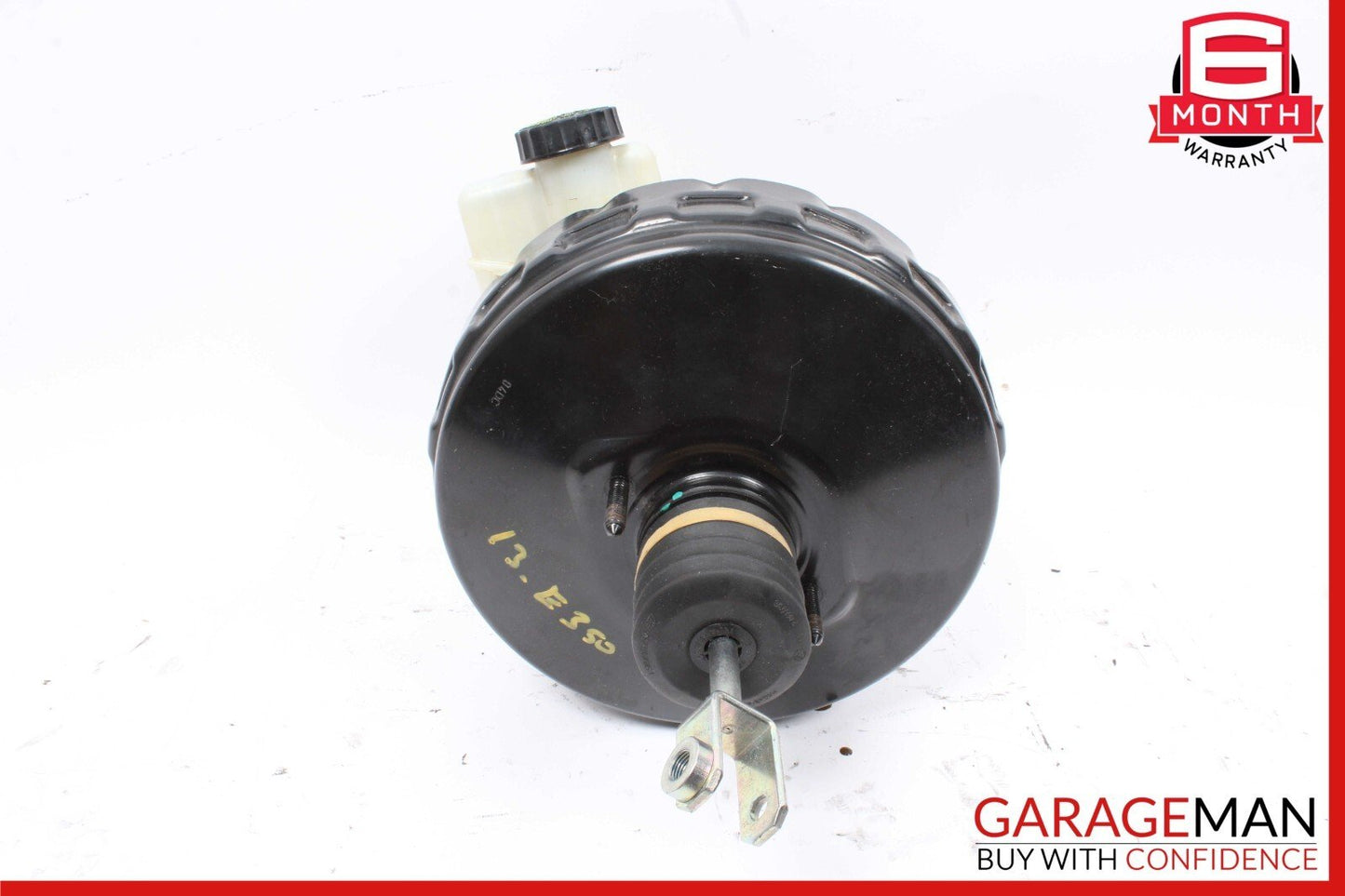 12-14 Mercedes W212 E350 CLS550 Power Brake Booster Master Cylinder Reservoir
