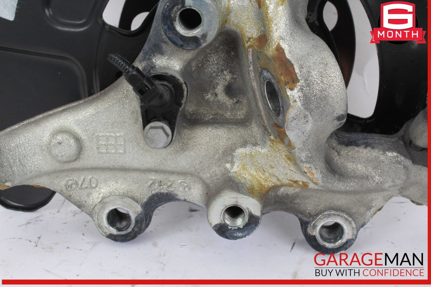 10-16 Mercedes W212 E350 Front Left Driver Side Wheel Spindle Knuckle Hub OEM