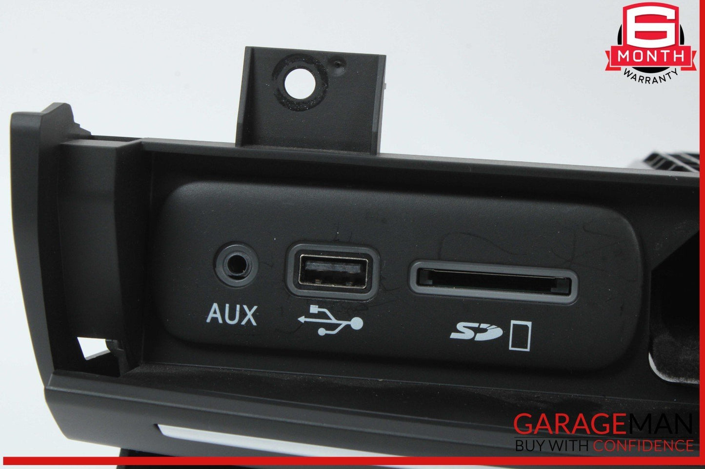 14-19 Maserati Ghibli Dash AUX USB Phone Storage Box Compartment 670066186 OEM