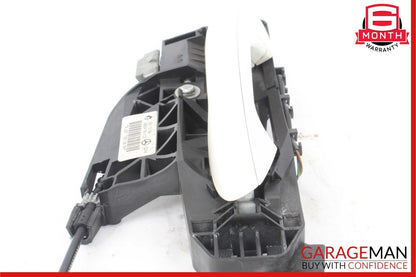 07-13 Mercedes W221 S63 AMG Rear Right Side Keyless Go Exterior Door Handle Grey