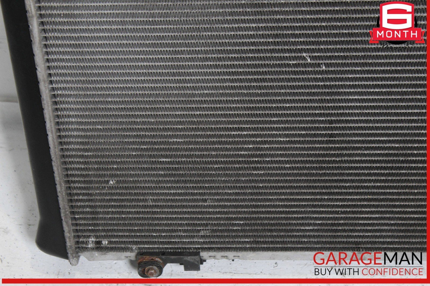 98-02 Mercedes W210 E320 Wagon Engine Motor Cooling Radiator Assembly OEM