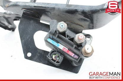 06-13 Mercedes W251 R320 R500 Air Suspension Valve Control Bracket Assembly OEM