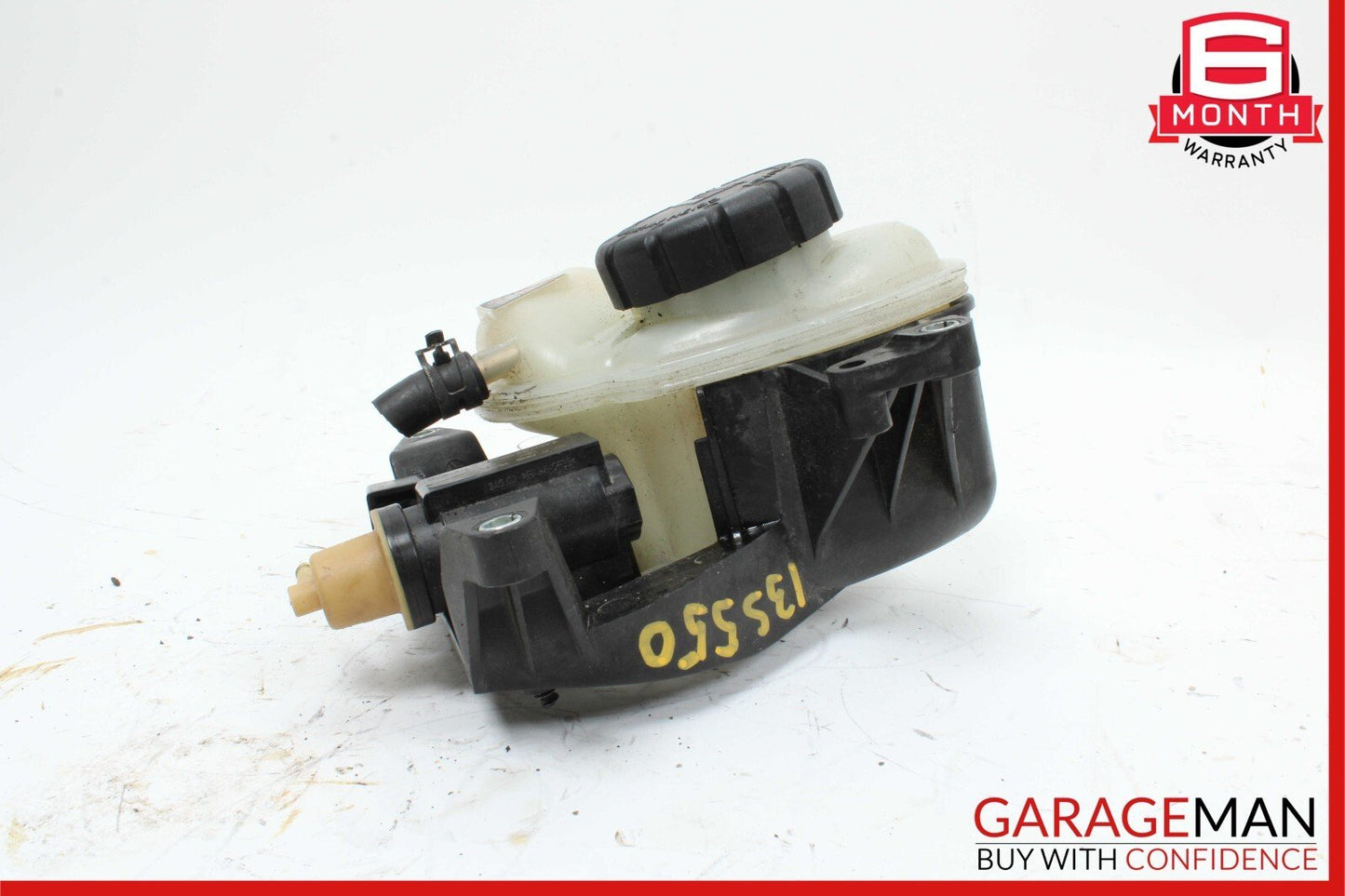 11-18 Mercedes W218 CLS550 E550 GL450 S550 Overflow Expansion Tank Intercooler