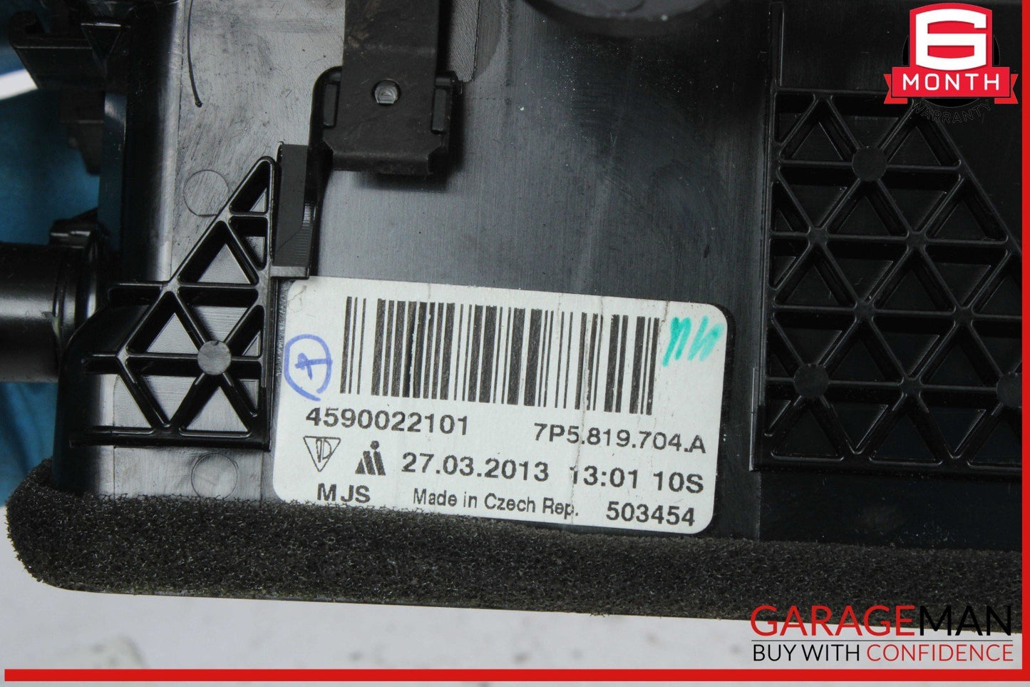 11-18 Porsche Cayenne 958 AWD Front Right Center Inner Dash Heat AC Air Vent OEM