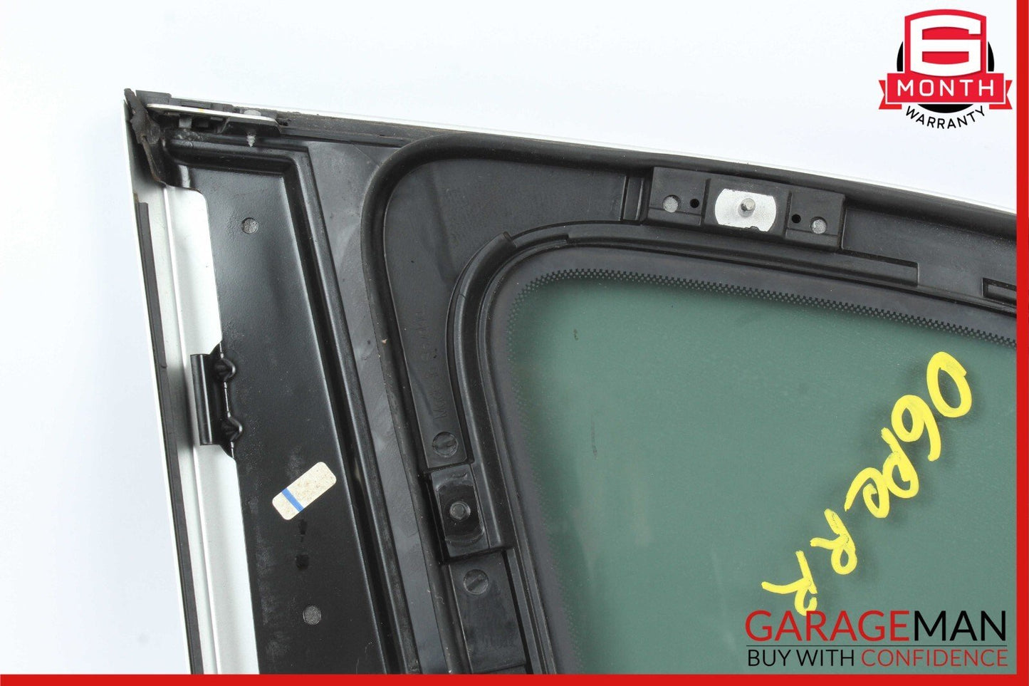 03-06 Porsche Cayenne 955 Rear Right Side Quarter Window Glass Panel White