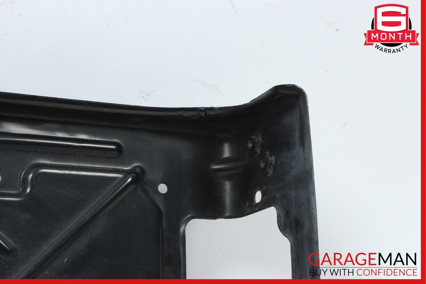 06-12 Mercedes W251 R350 R500 Front Center Core Radiator Support Horn Bracket