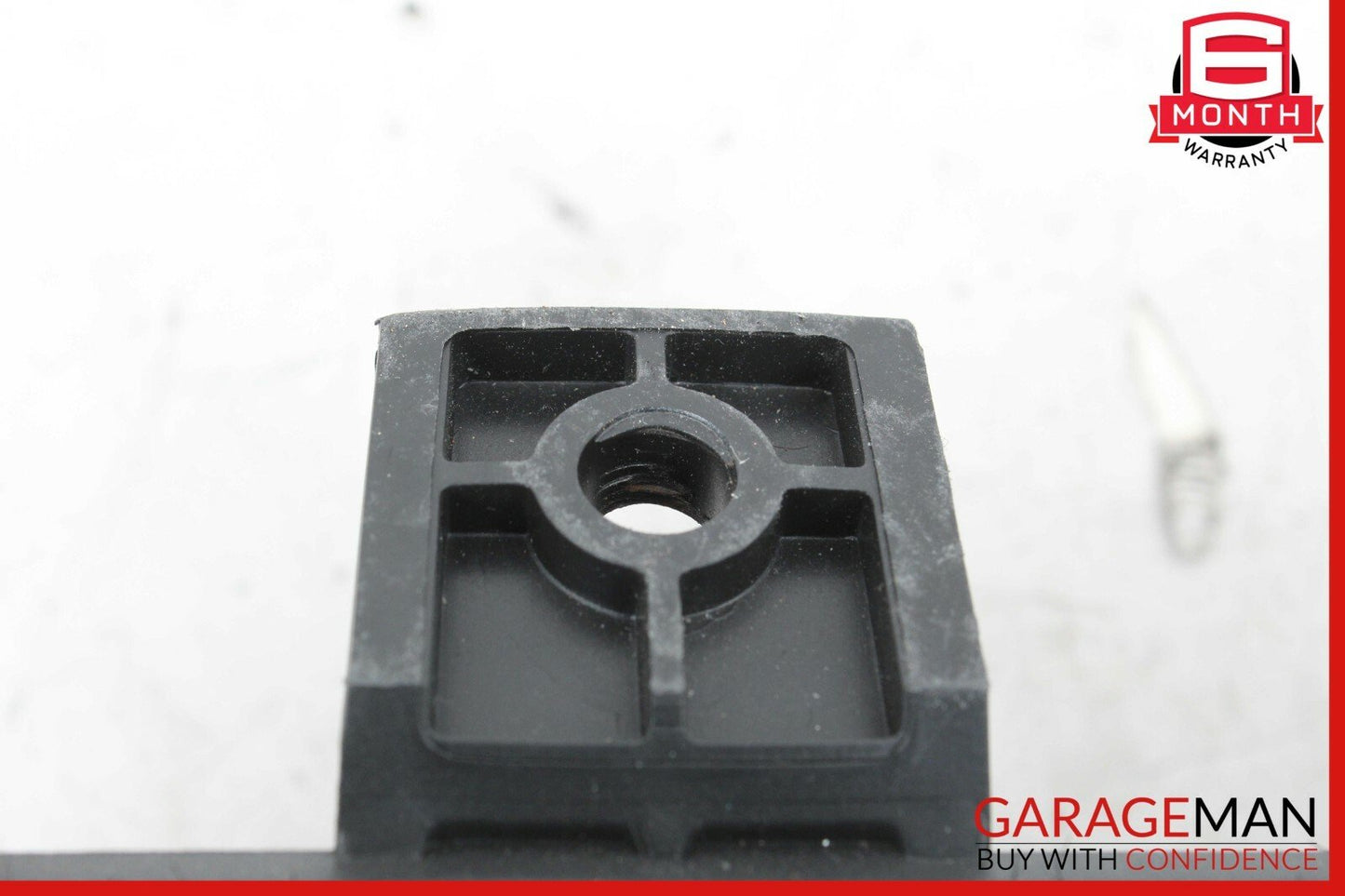 06-12 Mercedes W251 R320 R550 Rear Trunk Subwoofer Speaker 2518200002 OEM