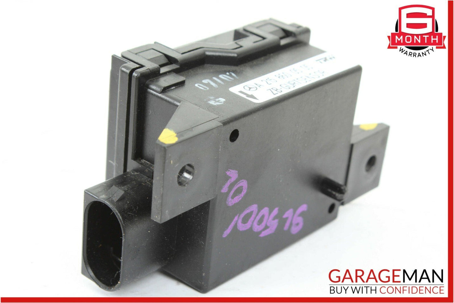 Mercedes R230 SL500 CL550 CL500 Seat Belt Seatbelt Tension Sensor Module OEM