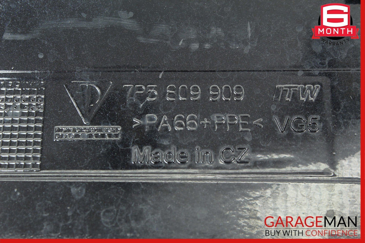 11-18 Porsche Cayenne 958 S Fuel Gas Tank Filler Door Cover Lid 7P5809909 OEM