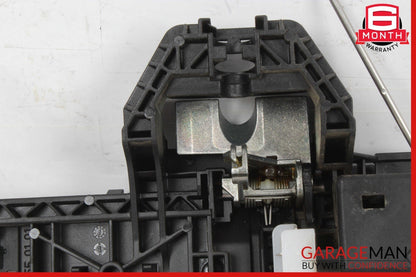 14-19 Mercedes Benz X156 GLA250 Left Side Door Handle Bracket 2047602934