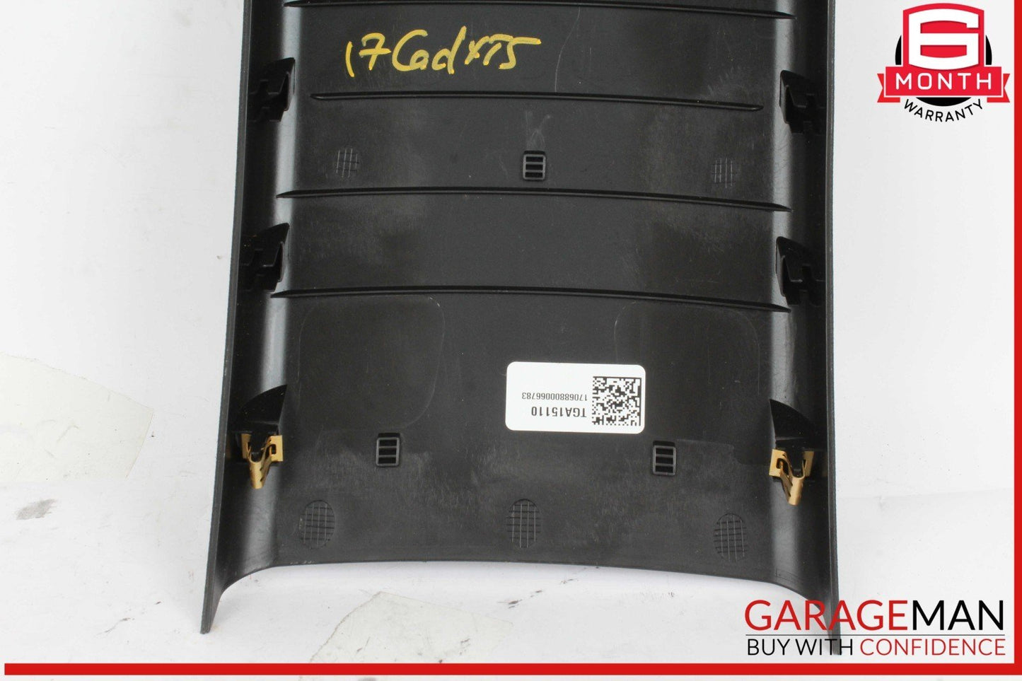 17-20 Cadillac XT5 Rear Center Console Trim Panel w/ AC Air Vent & USB Port OEM
