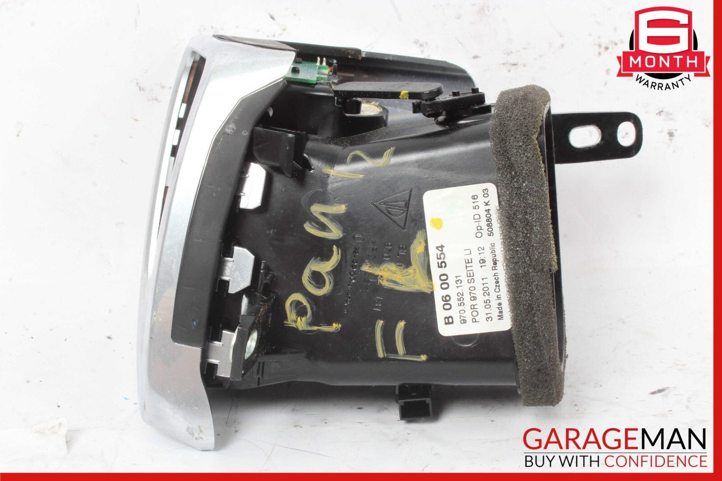 10-16 Porsche Panamera 970 Front Inner Center Left Side Dash AC Vent Trim Grill