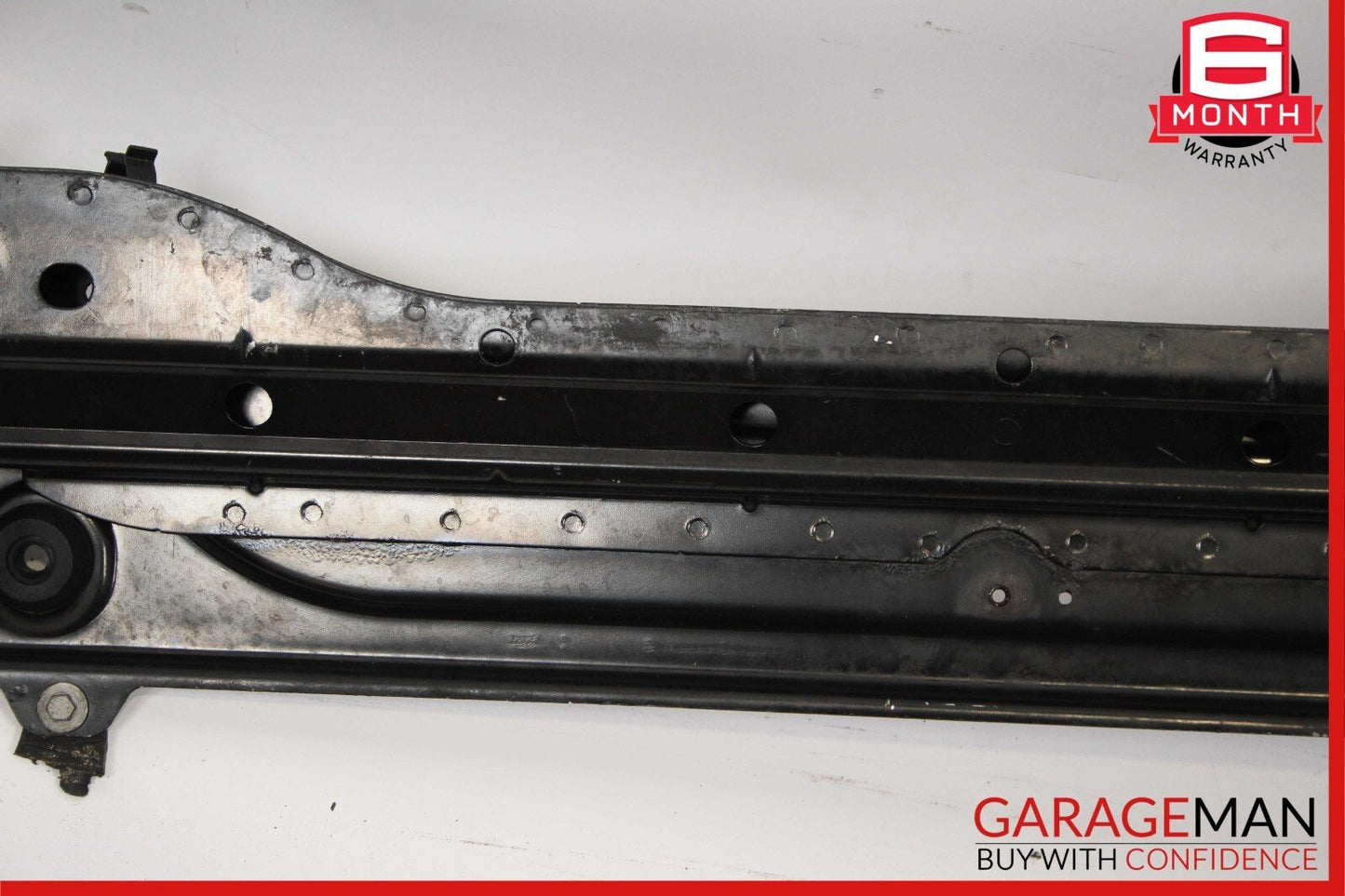 07-12 Mercedes X164 GL450 GL500 GL350 GL550 Front Lower Radiator Support Bracket