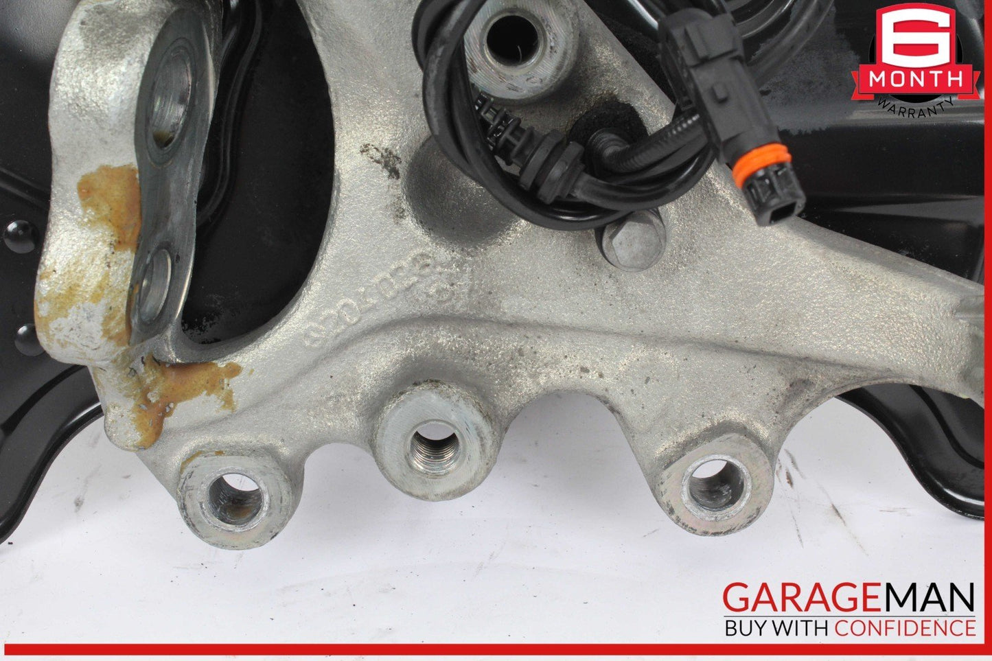 08-20 Mercedes W204 C250 E350 Front Right Wheel Spindle Knuckle Hub Bearing OEM