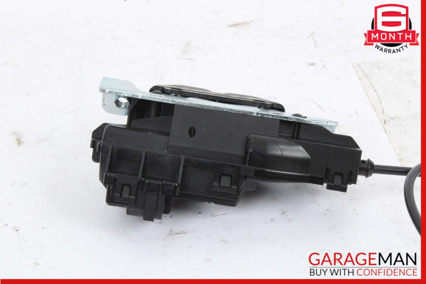 2008-2017 Mercedes-Benz C300 Sedan Trunk Lid Latch Lock Actuator 2047500485 OEM