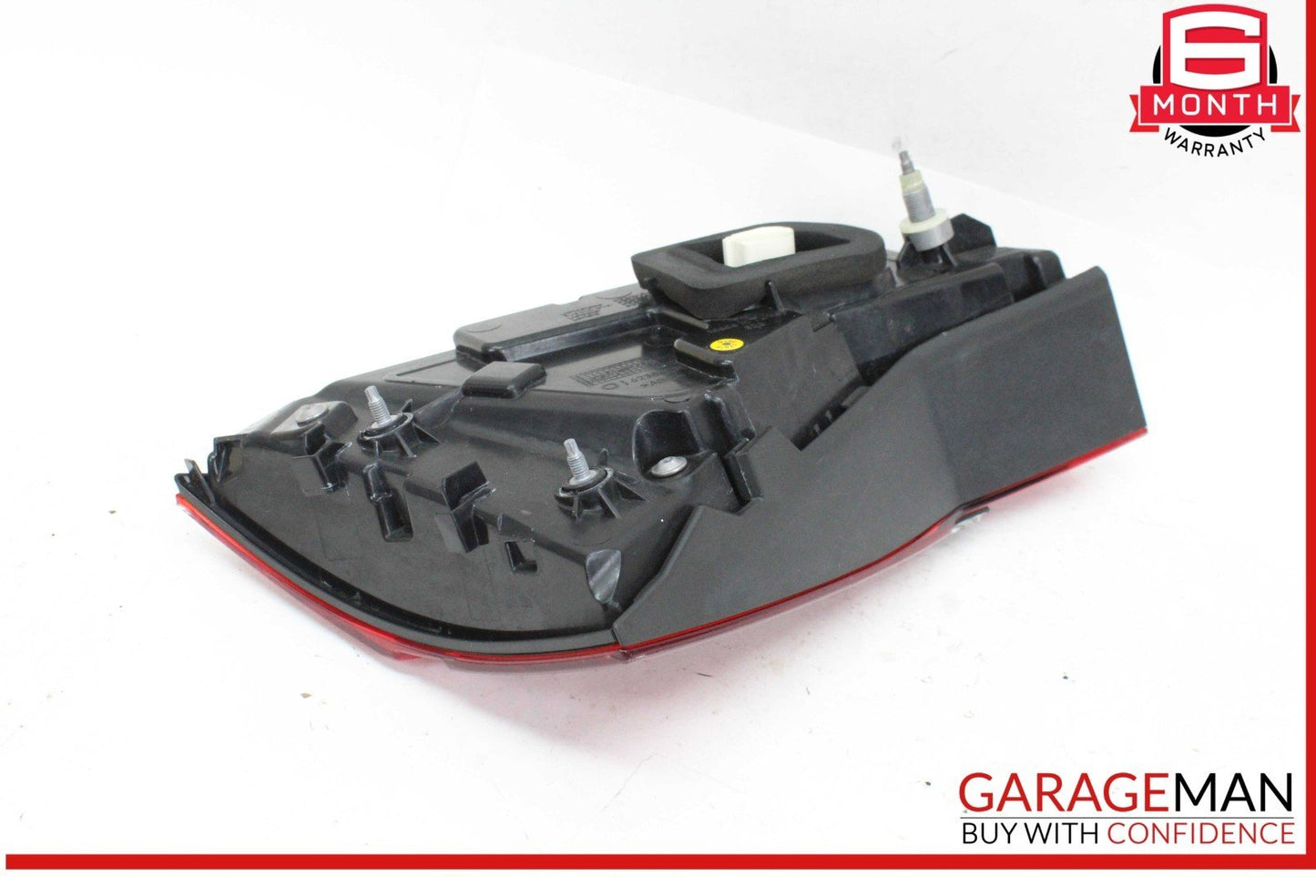 15-18 Audi A8 S8 Rear Right Passenger Side Inner Tail Light Lamp 4H0945094J OEM
