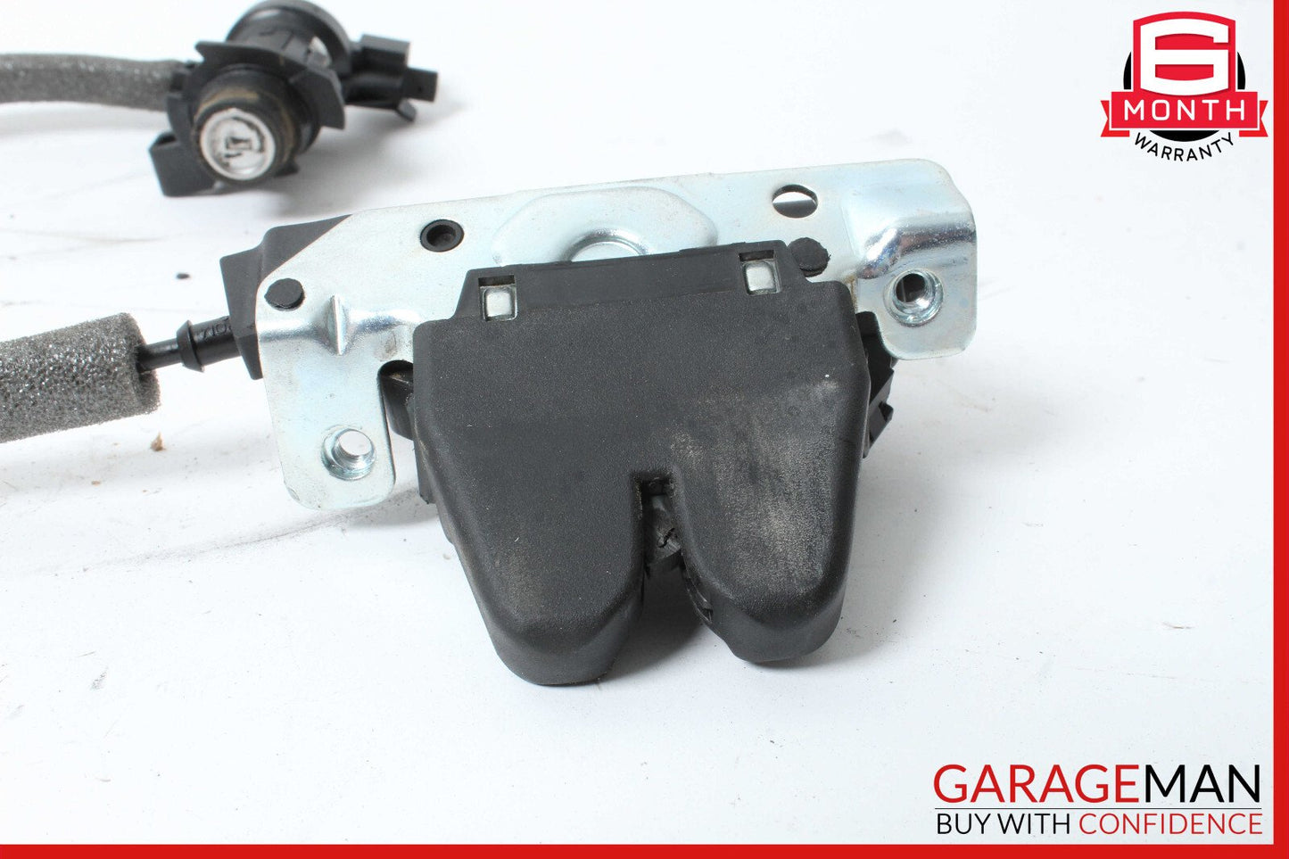 08-17 Mercedes W204 C280 C300 E350 E550 Trunk Lid Latch Lock Actuator Assembly