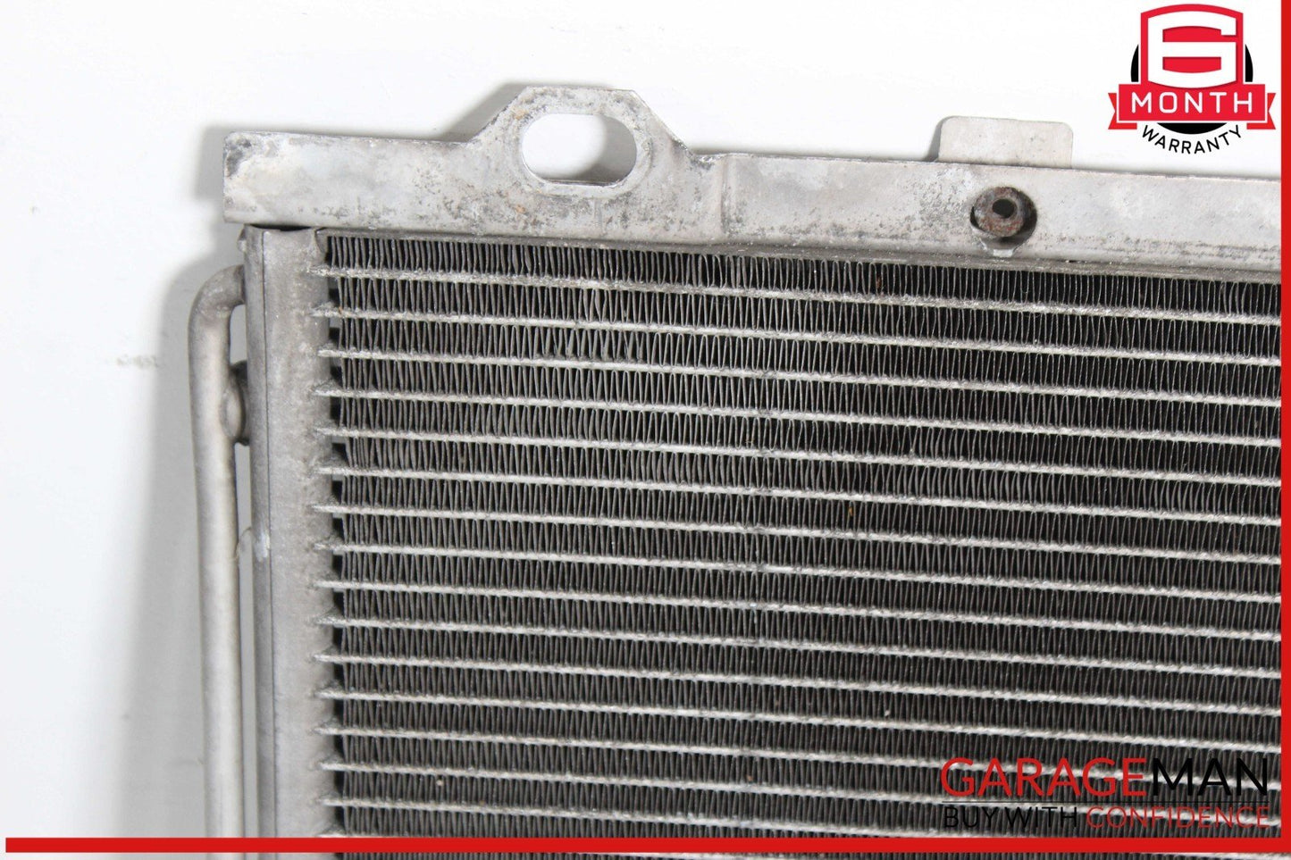98-02 Mercedes W210 E320 Engine Cooling Radiator Assembly 2105001203 OEM
