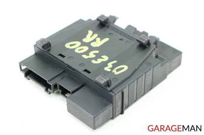 03-06 Mercedes W211 E500 E550 Rear Door Keyless Go Control Module 2118208826 OEM