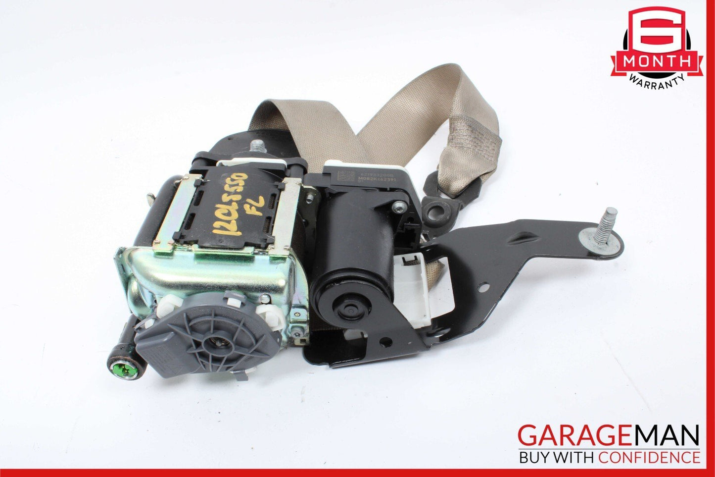 10-13 Mercedes W218 CLS500 E63 Front Left Side Seat Belt Seatbelt Retractor OEM