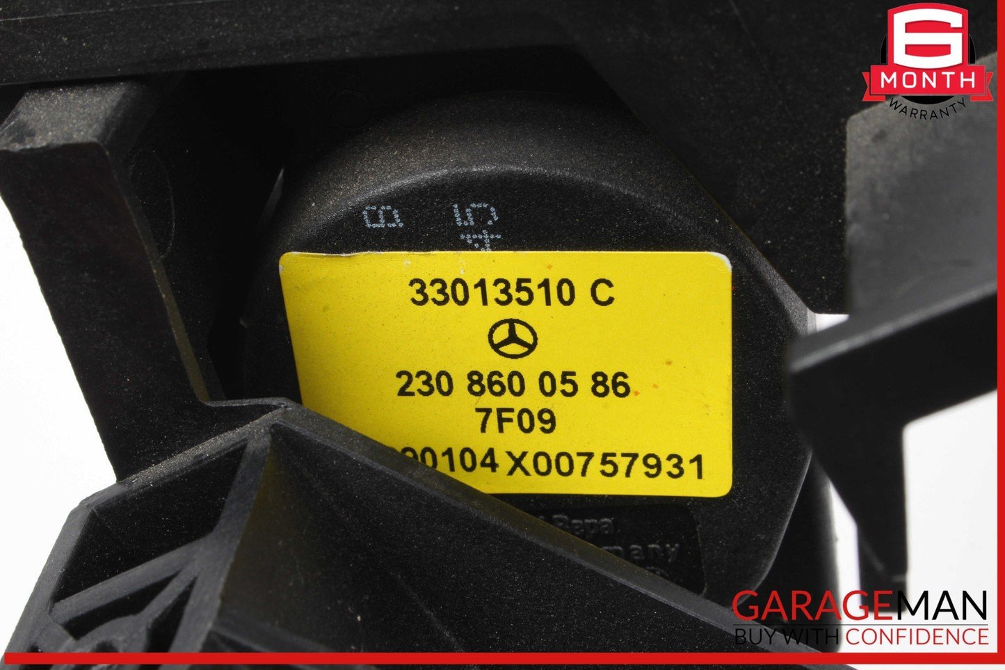 03-08 Mercedes R230 SL500 Rear Left Seat Belt Retractor Luggage w/ Speaker OEM