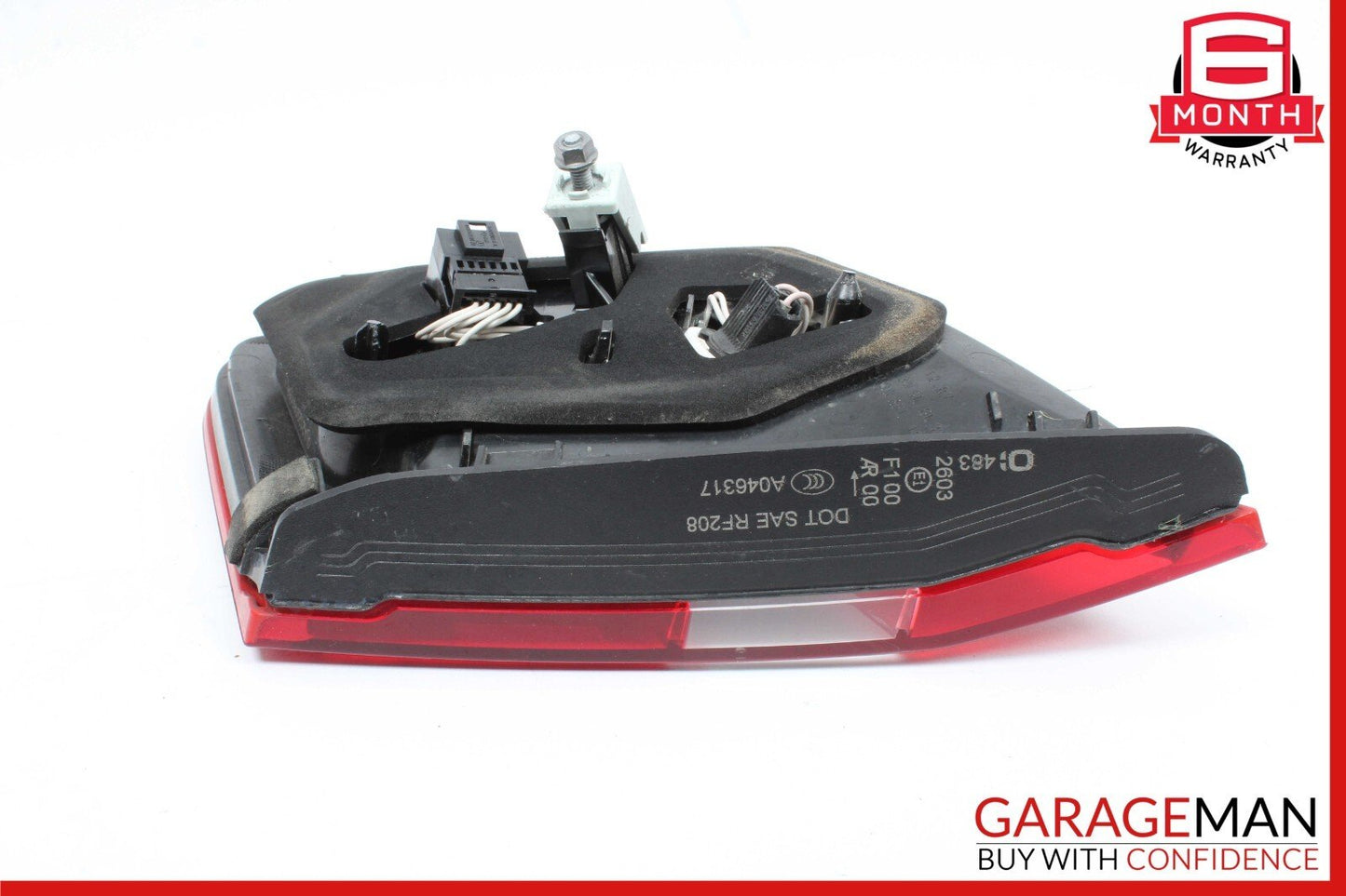 10-13 Mercedes W212 E350 E400 E63 AMG Sedan Rear Left Side Inner Tail Light Lamp