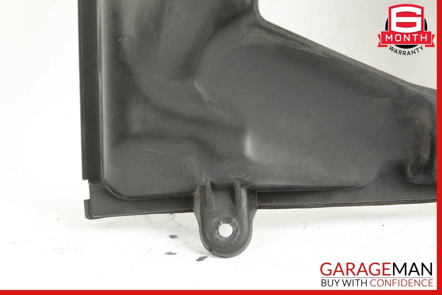 14-17 Maserati Ghibli Q4 Front Rightr Intercooler Duct Shroud 670004139 OEM