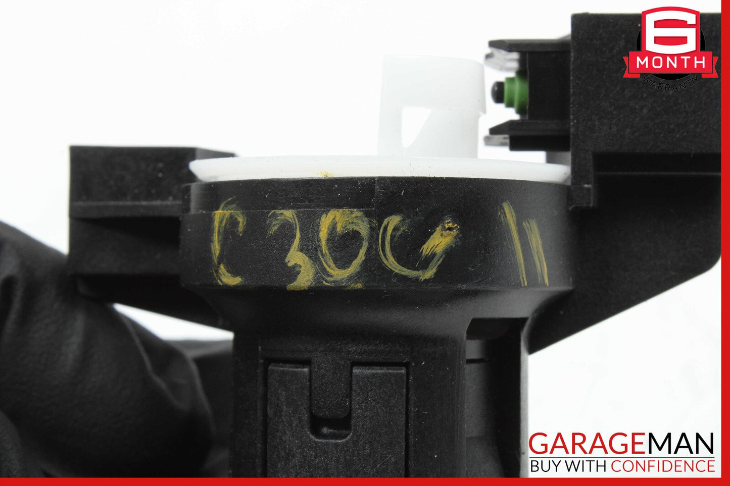 08-20 Mercedes W204 C300 SLK250 SL400 C250 Trunk Lid Latch Lock 2047500261 OEM