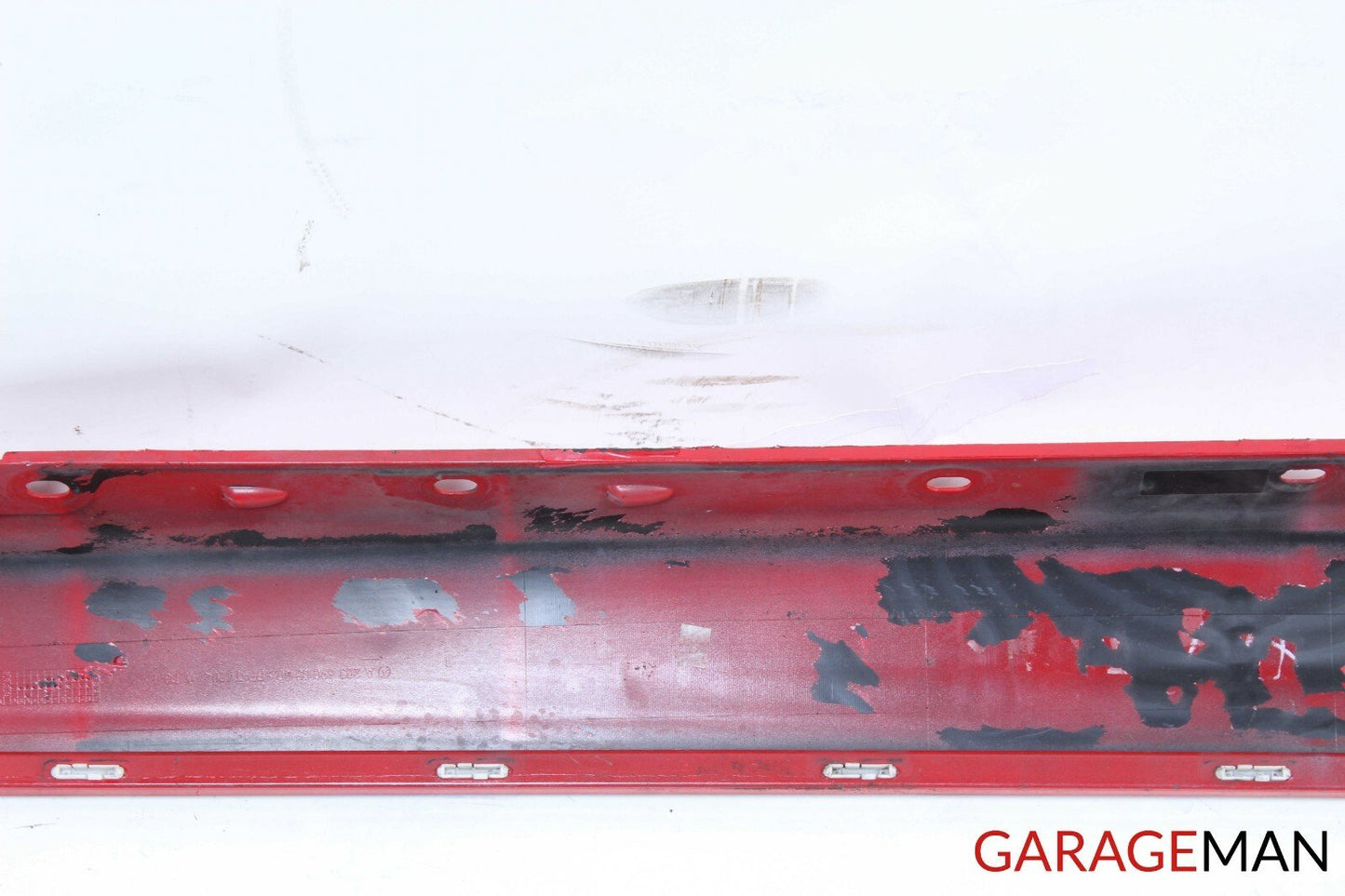 02-05 Mercedes W203 C230 Coupe Left Driver Side Rocker Skirt Moulding Panel Red
